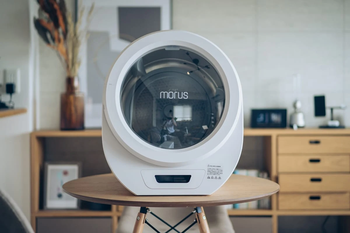 容量1.5kg・Vacuum+™脱水テクノロジー搭載の超小型ドラム式衣類乾燥機「Morus Zero」の本体スペックと機能概要